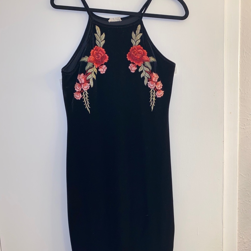 🌺Velvet slim strap dress🌺